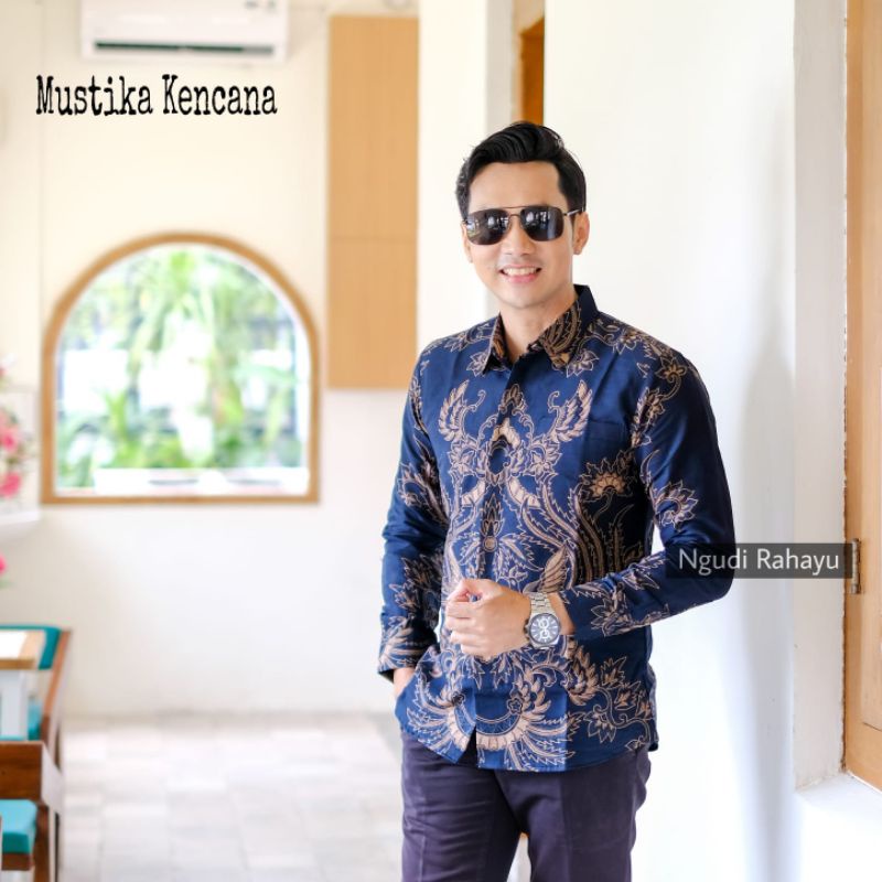 Kemeja Batik Pria Slimfit Slim Fit Terbaru Kekinian Ori ngudi