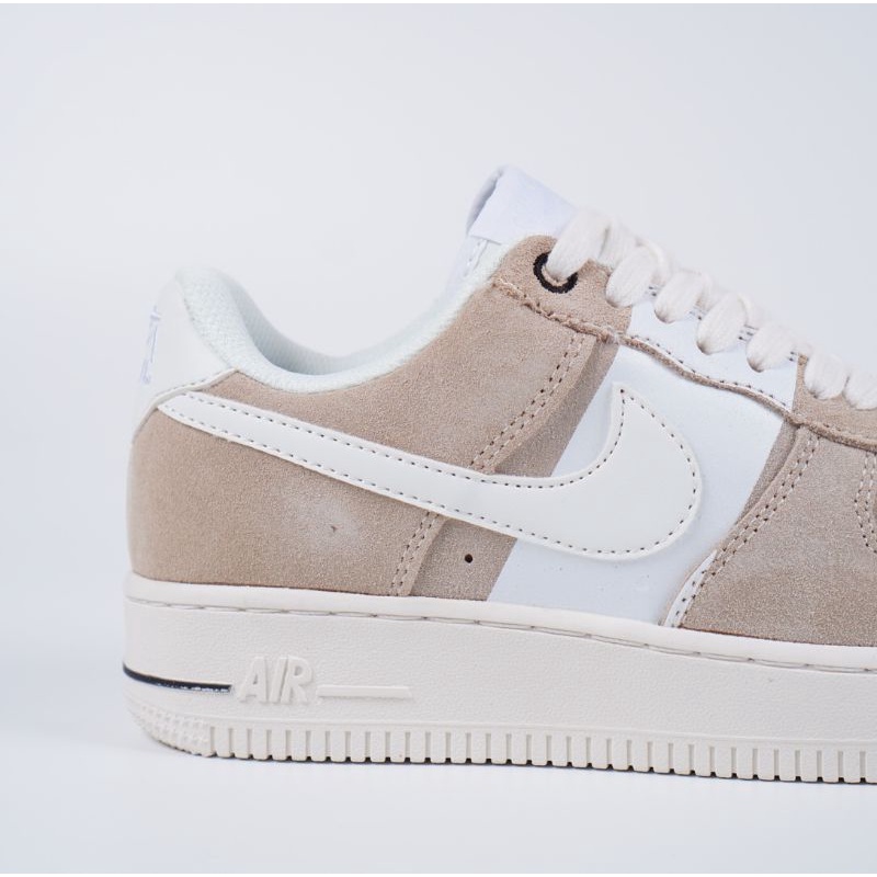 Sepatu Nike Air Force 1 Suede