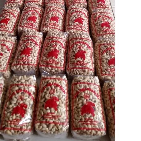 

Beli Segera Kacang Mente Wonogiri Mentah Mete Mede Utuh Asli Fresh,,