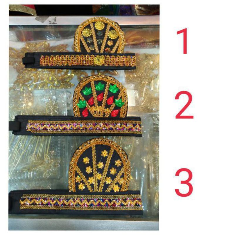 Topi Adat Aceh Perempuan/Tari Saman