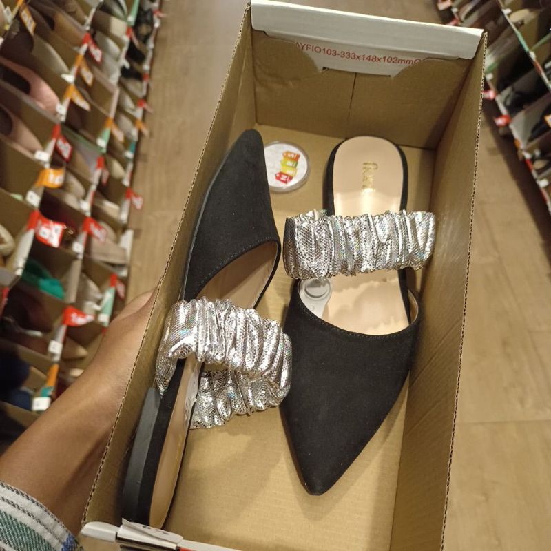 PAYLESS BY FIONI - RHINESTONE MULE BLACK 196184