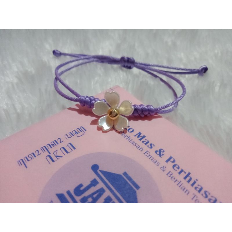 gelang tali liontin emas bunga