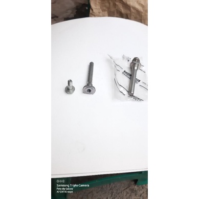 baut pen pin Caliper toyota calya sigra asli/baut cakram mobil calya sigra asli