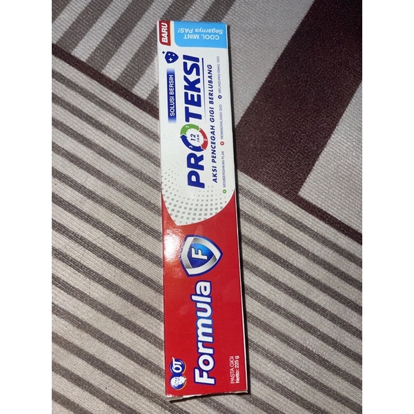 PASTA GIGI FORMULA PROTEKSI 225g