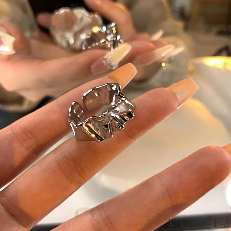 【Bayar di tempat】Tekstur Tidak Teratur Logam Cincin Terbuka Wanita Desain Gaya Keren Kepribadian Fashion Cincin