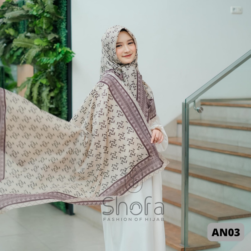 Segi empat Denai Hijab Voal Denay Segi empat motif printing premium hijab By SHOFA KODE AN03