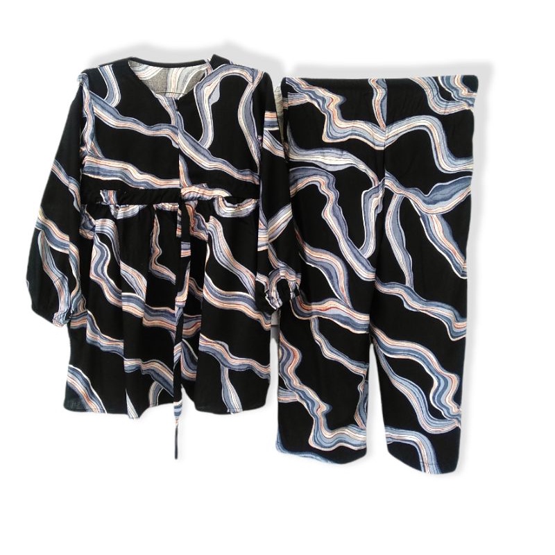 One set Pajamas/ Piyama (baju tidur) Rayon Premium motif vanesa ukuran anak tanggung