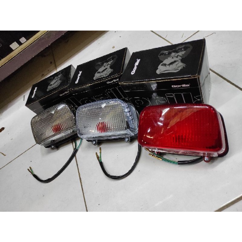 stoplamp assy tilam tahun 2000 smoke merah bening stoplamp tilas smoke gorila stoplamp tilam gorilla