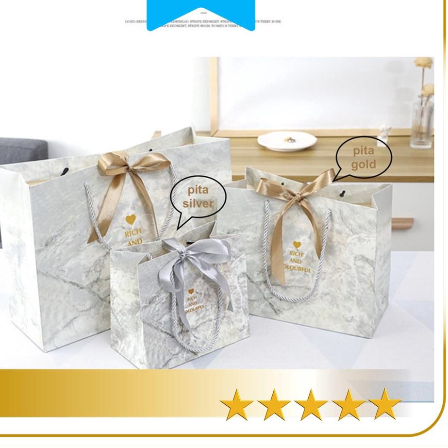 

Segera Miliki Paper Bag karton Motif marmer pita XL Goodie Bag Kantong Hampers#