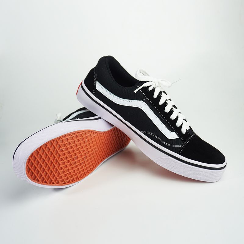 Sepatu Vanss Old Skool Pria Wanita Size 36-44 Sneakers