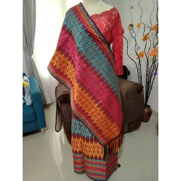 Songket Tenun Rangrang warna merah