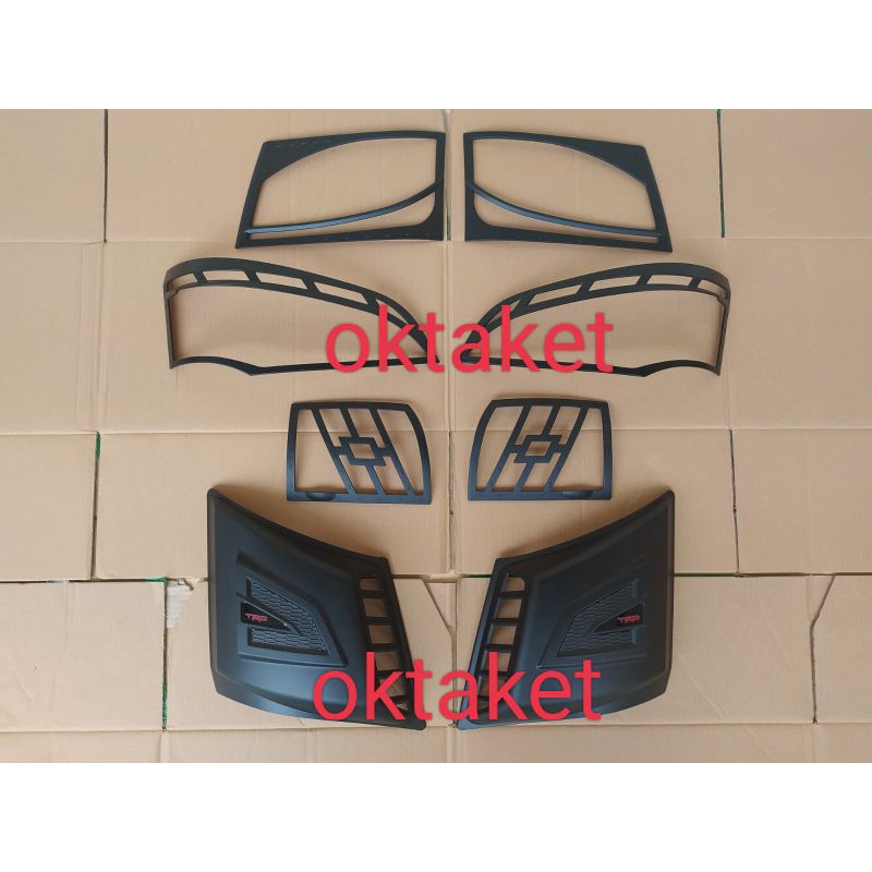 paket garnish depan + pipi samping Canter Hitam dop