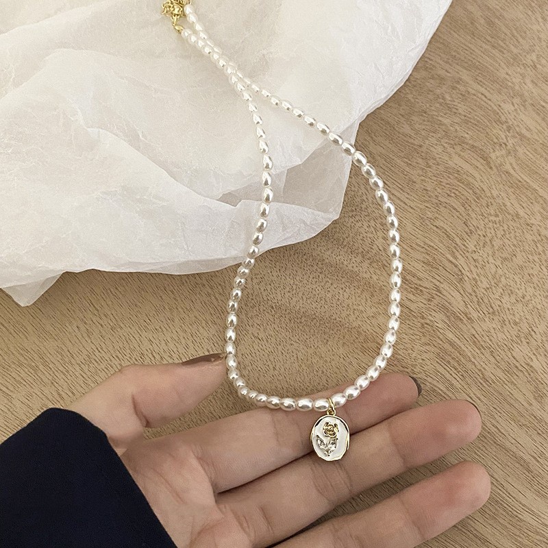 Liontin Mawar Vintage Wanita Rantai Tulang Selangka Mutiara COCOJEWELRY