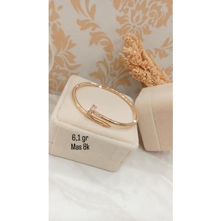 Gelang oval paku Emas 8k (375%)