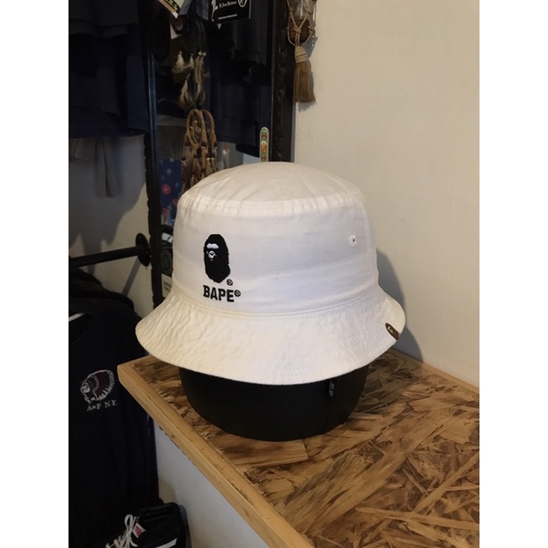 Bape buckethat topi bekas second