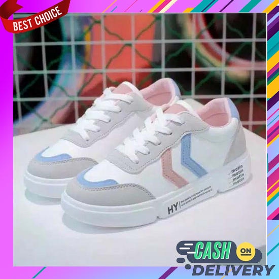 Sneakers Wanita Sepatu Keren Sekolah Polos Remaja Ootd Dewasa Pria Putih Terbaru Sneaker Anak Peremp