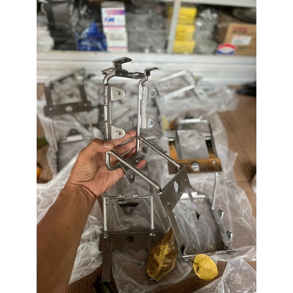 BREKET PANGKON BREAKET KUPINGAN LAMPU TRALIS LAMPU DEPAN NINJA SS NINJA R MODEL ORIGINAL
