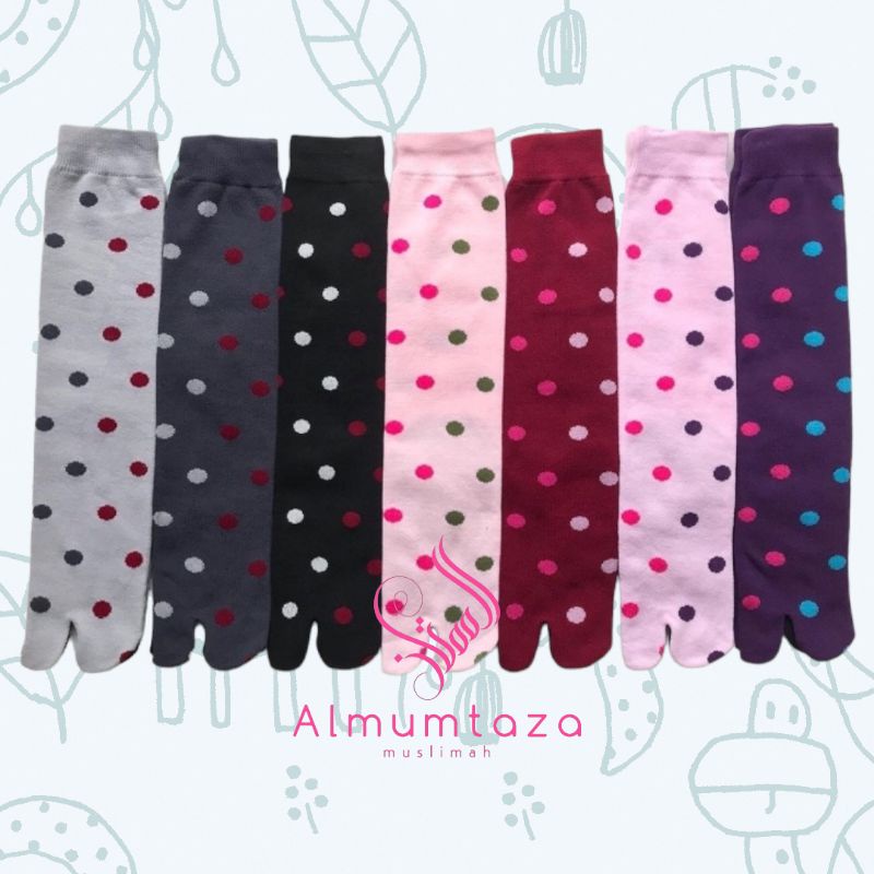 kaos kaki motif bolo-bolo &amp; polkadot