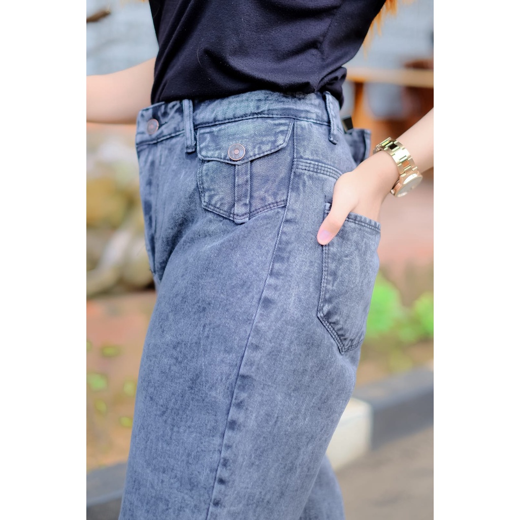 Highwaist kulot jeans wanita loose / Celana jeans kulot loose wanita Model terbaru / Celana jeans wanita kekinian model terbaru