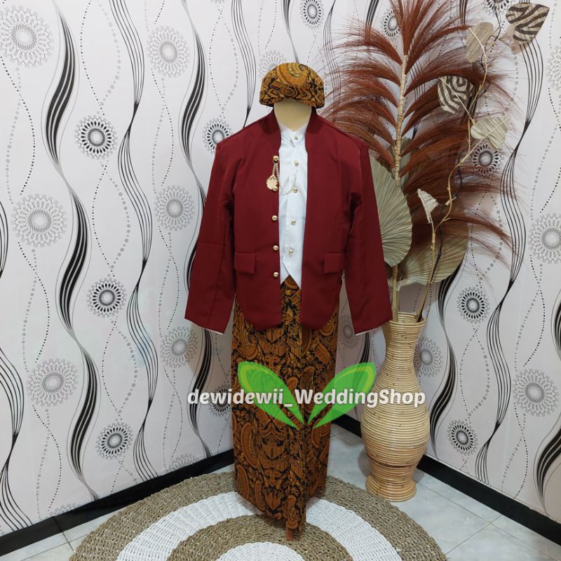 [Full Set] Baju Adat Jawa Cowok / Baju Manggolo / Baju Pagar Bagus | Nuansa Hewes Maroon