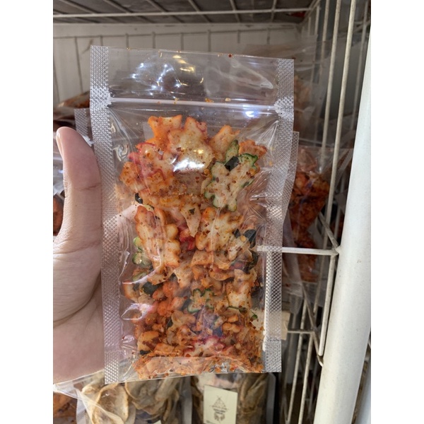 

kripik seblak bunga