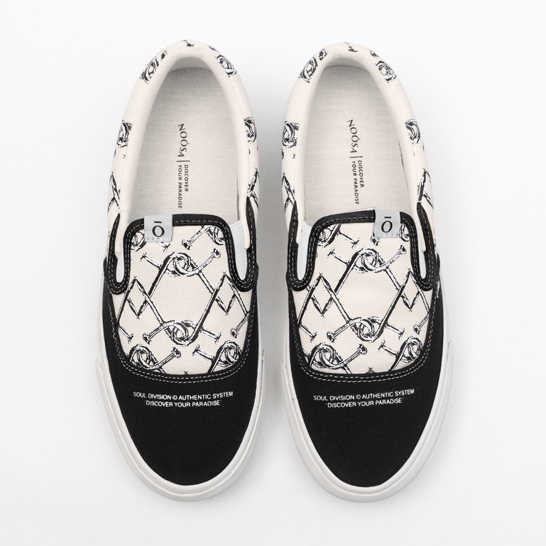 Sepatu Noosa Liberta Slip on Nails White/Black