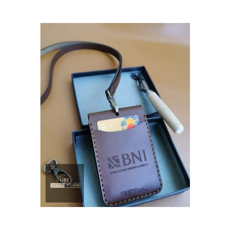 

name tag