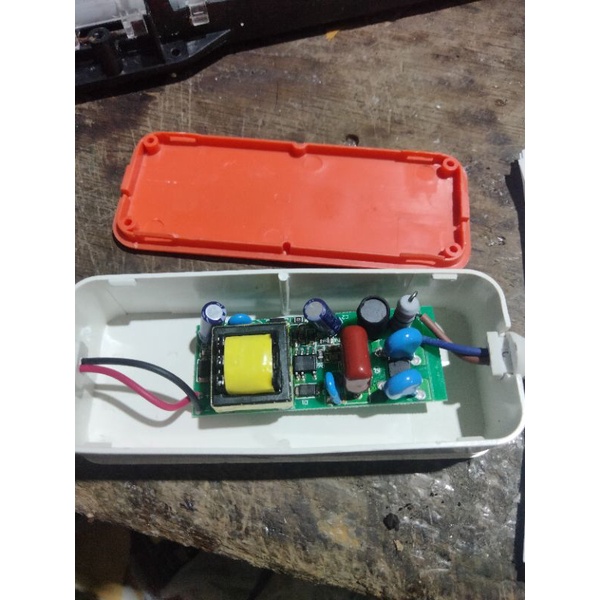 LED driver adaptor 12 Watt 24-45v hpl dowlight