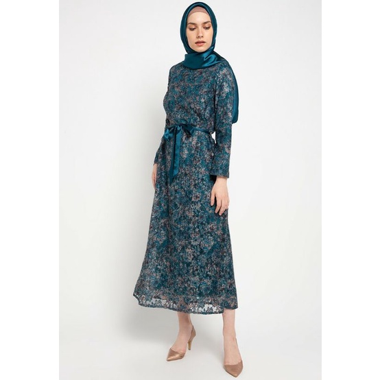 Expand Azizah Brokat gamis dress