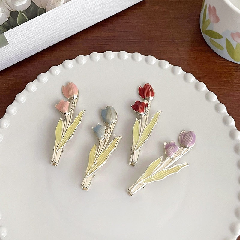 Gaya Korea Klip Poni Samping Baru Klip Temperamen Semua Pertandingan Klip Rambut Tulip Hiasan Kepala Perempuan