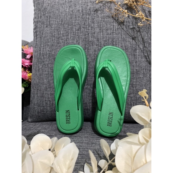 Sandal jepit wanita sandal karet jelly kekinian