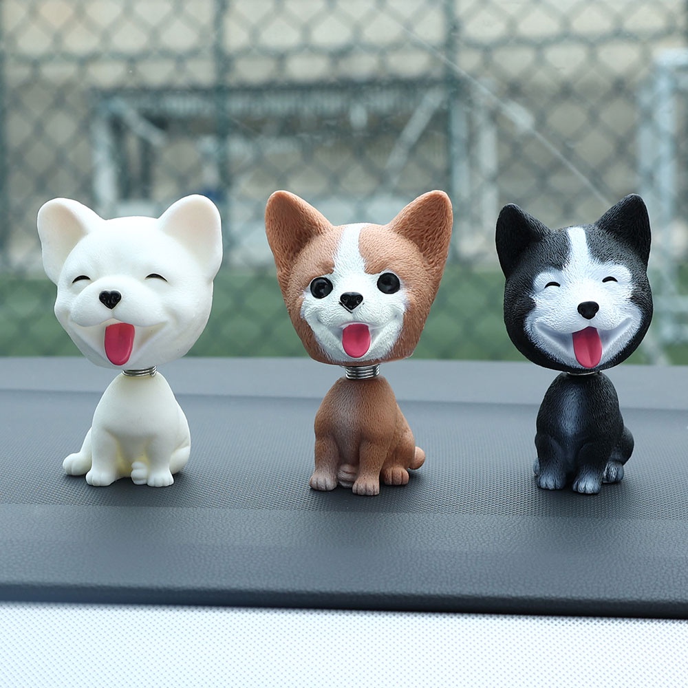 Dashboard Mobil Ornamen Hias Kreatif Goyang Kepala Anjing Mainan Anjing Lucu Ornamen Mobil Teddy Husky Lucu Corgi Swing Mainan Nodding Swing Puppy Auto Interior Accessories