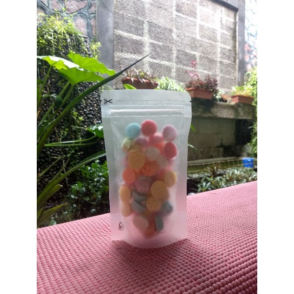 

Permen Satru Asam 100gr. Koyah Asam. Permen Jadul. Permen Asam. Permen Sitrun. TERMURAH!