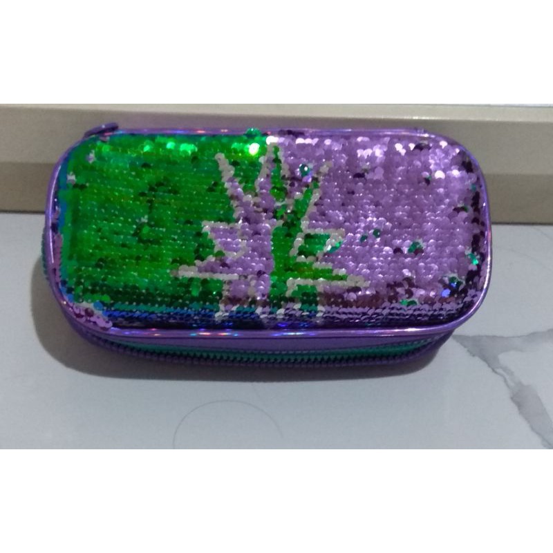 

Kotak Pensil Sequin Hijau Ungu Susun 3