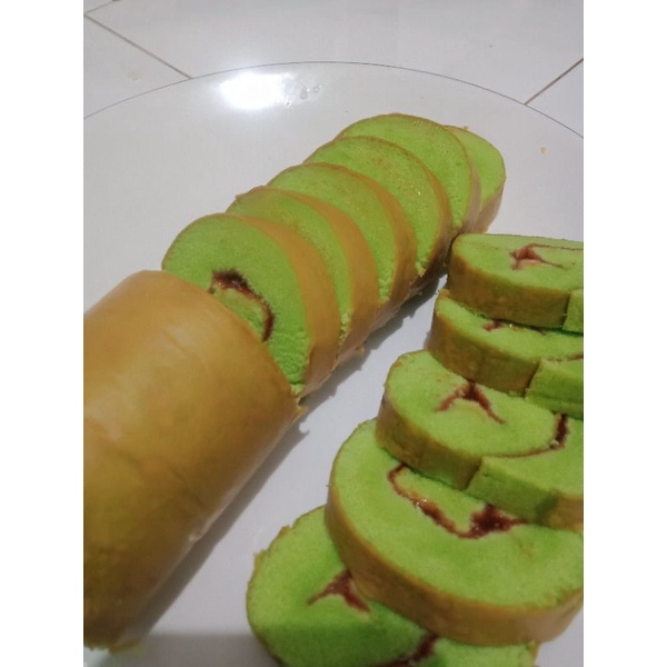 

Bolu Gulung Pandan