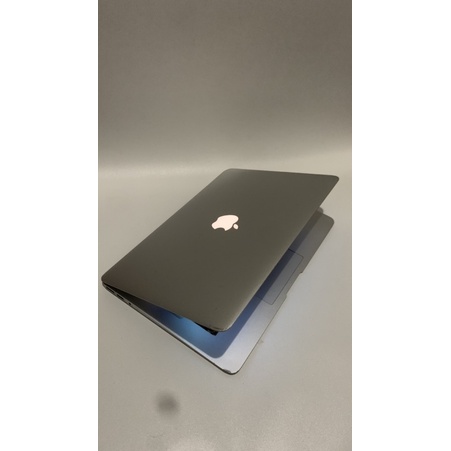 Macbook air 2012 core i7 ram 8GB minus