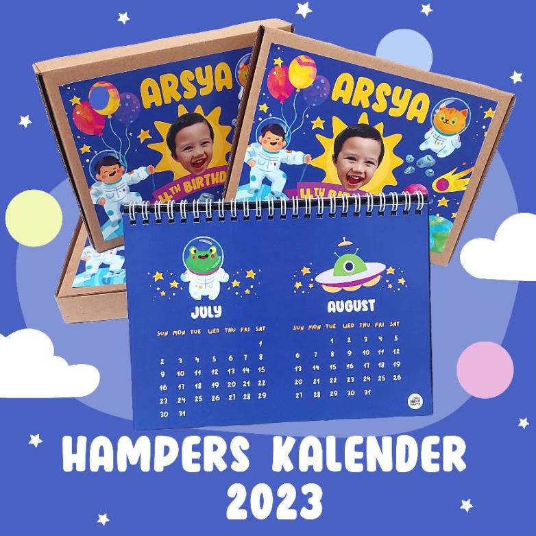 

HAMPERS KALENDER PREMIUM 2023 CUSTOM | UNTUK ULANG TAHUN / ACARA SEKOLAH / SOUVENIR ACARA TERLARISS...,,,,,