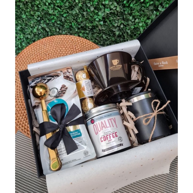 

hampers ulang tahun premium birthday kado coffee kado ultah cowok anniversary graduation hampers guru