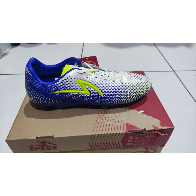 Sepatu bola specs Omega original