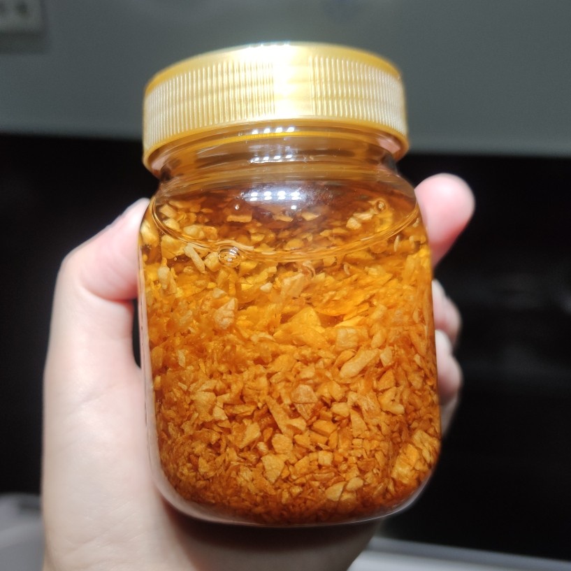 

Minyak Bawang Putih Goreng Homemade / Minced Fried Garlic Oil