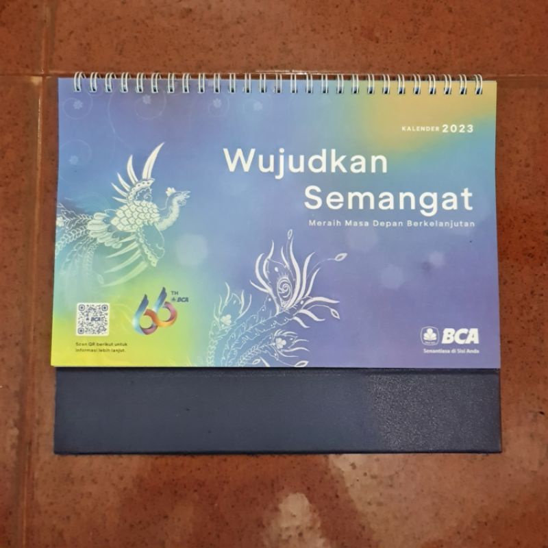 

Kalender Calender Kertas Meja Kantor Komputer Tahun 2023 Bank BCA BRI Original