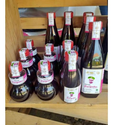 

SIRUP PARIJOTO SIRUP PARIJOTO 500ml SIRUP PARIJOTO ASLI MURIA 100% ORIGINAL PENYUBUR KANDUNGAN ALAMI