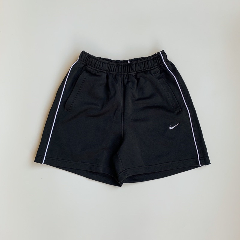 Celana Pendek Nike Second