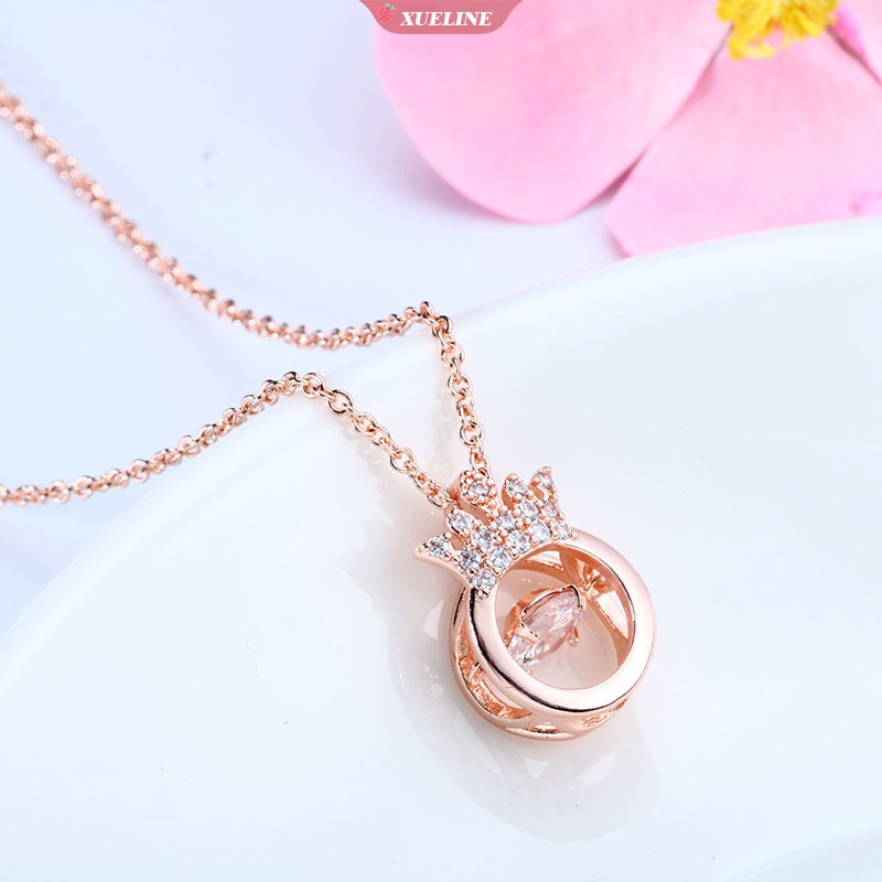 Indah fashion Pintar Mahkota Ratu Kalung Wanita Elegan Wanita Zirkonia Liontin Perhiasan titanium Aksesoris Souvenir [ZXL]