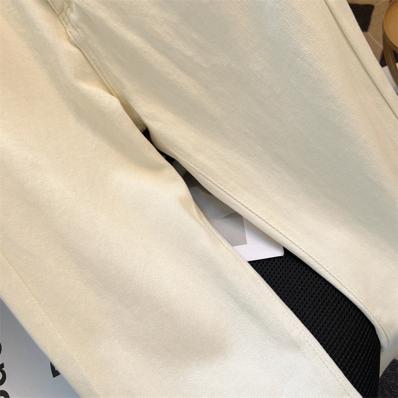 Sevins - Loose Jeans Cream Beige