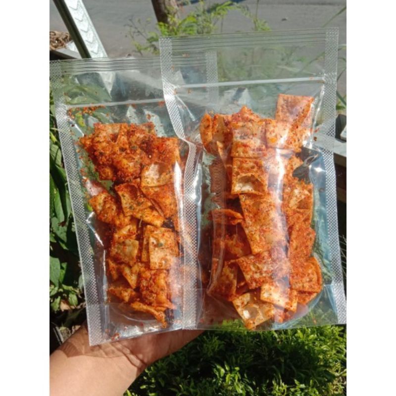 

[MURAH]Pangsit crispy/Cemilan kekinian/Makan ringan/Cemilan pedas