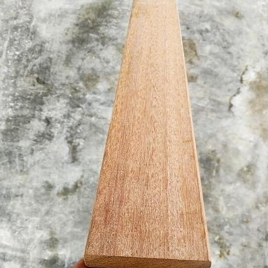 Kayu Decking Bengkirai Damar Laut Lantai Pool Deck Pagar 1,9x9x210 cm