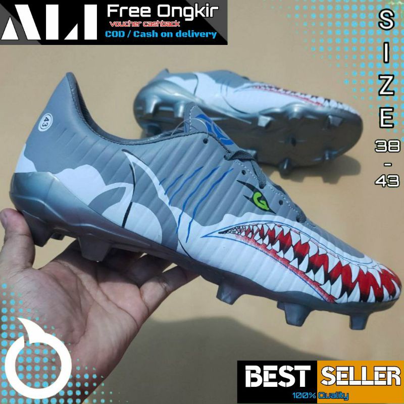 sepatu bola ortuseight hiu terbaru langsung harga pabrik bisa cod // sepatu sepakbola hiu