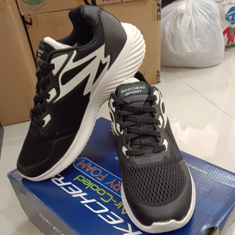 Sepatu Skechers Belgrade 232376