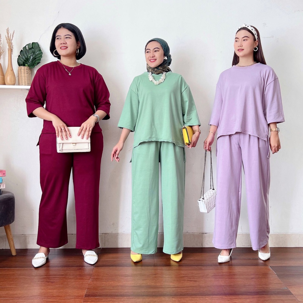 One Set Wanita Crop Twila - 2206.01.114